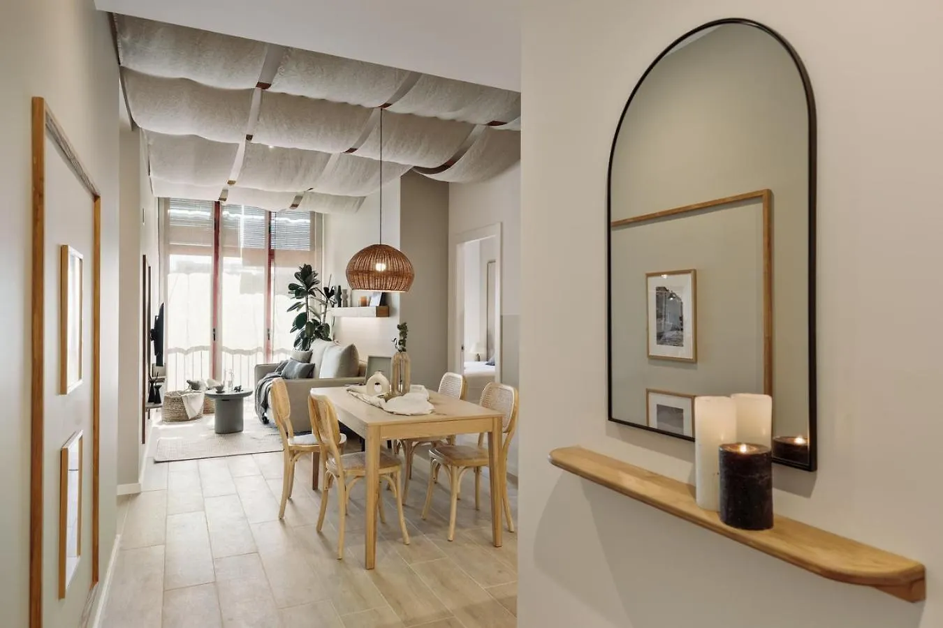 Canyelles - 2 Bedrooms And Terrace In Sant Antoni Barcelona 0*,